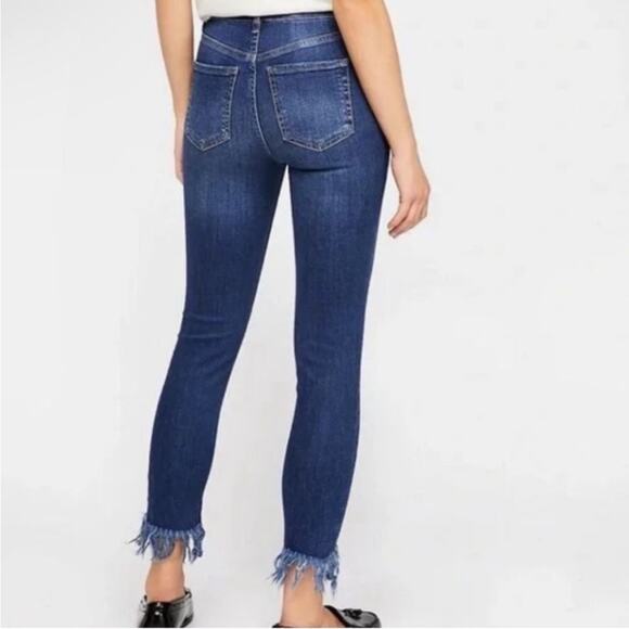 Free People Great Heights Distressed Jeans Size 29 - Picture 2 of 9
